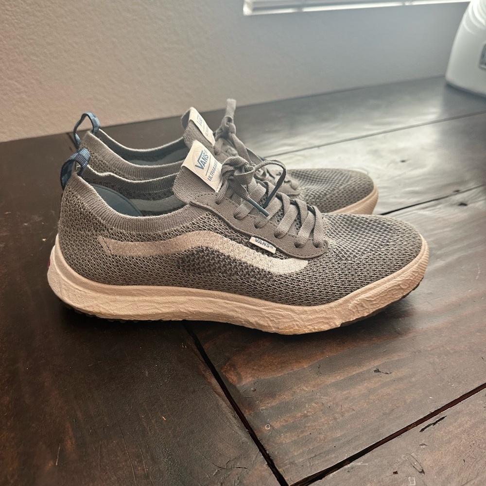 Vans UltraRange VR3 Knit Men’s Sz11